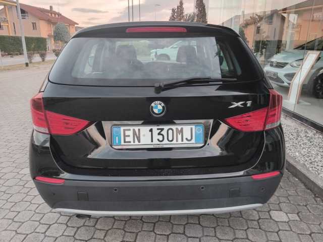 BMW X1 2.0l - Nero
