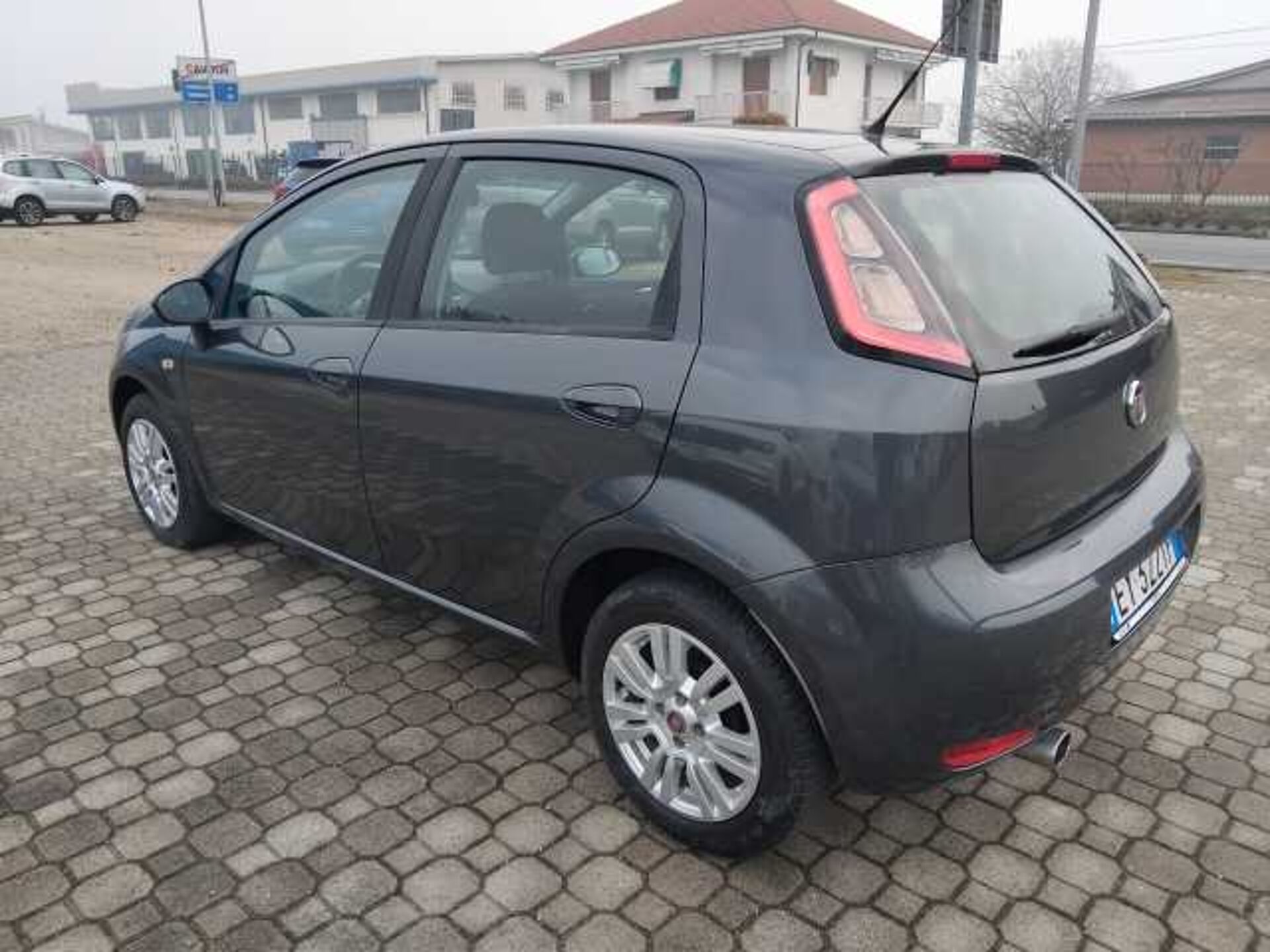 Fiat Punto 1.2l - Grigio