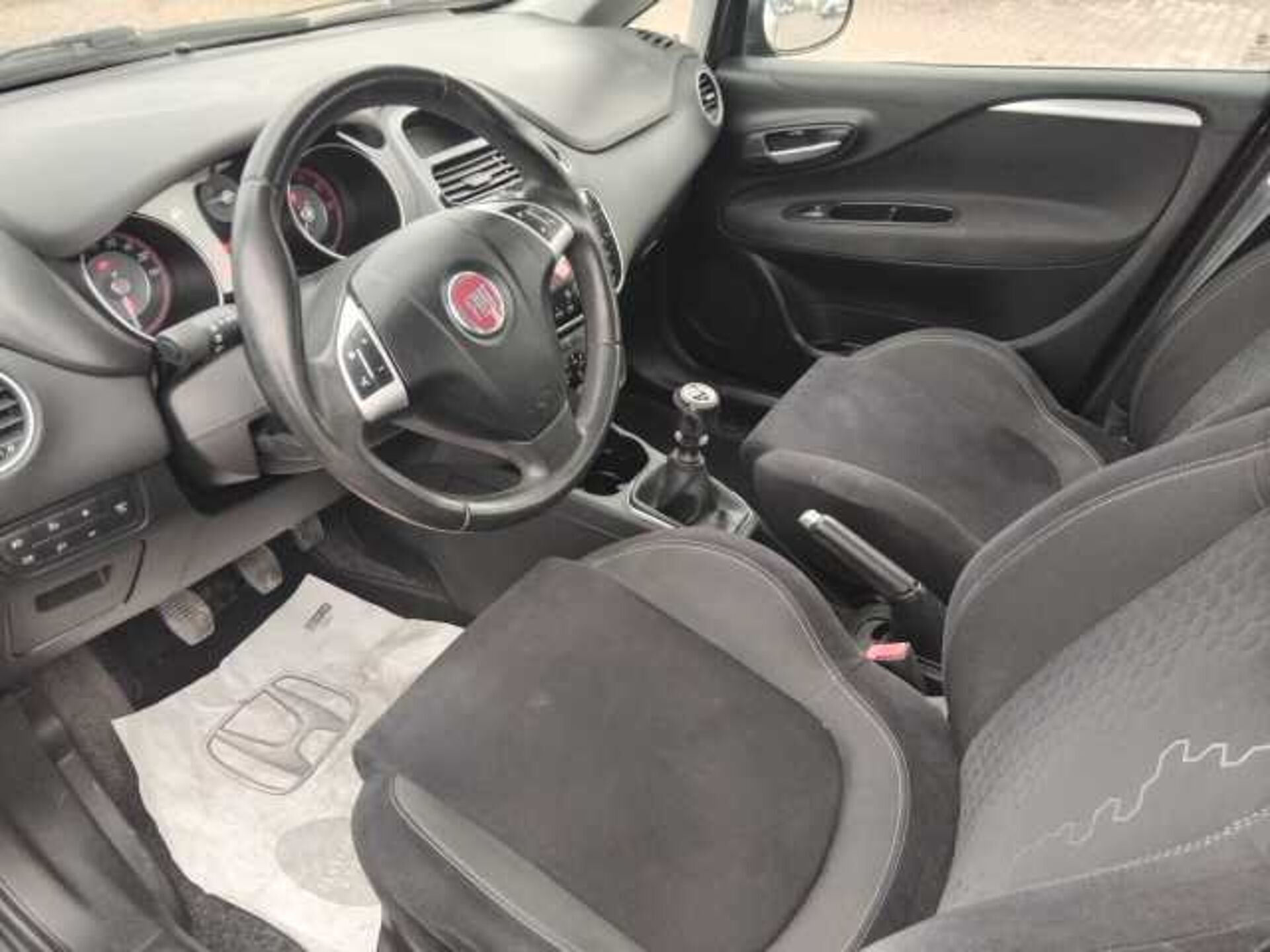 Fiat Punto 1.2l - Grigio